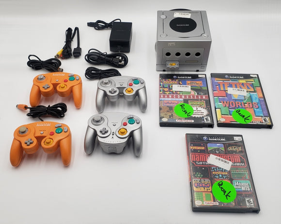 Nintendo GameCube, Controls and games Bundle ( C4 )